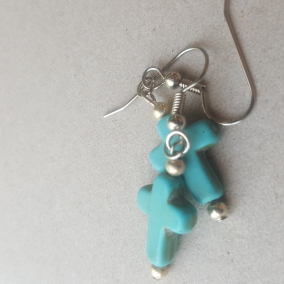 Turquoise Cross Earrings Western Boho Antiques Stone Howlite - Picture 7 of 8